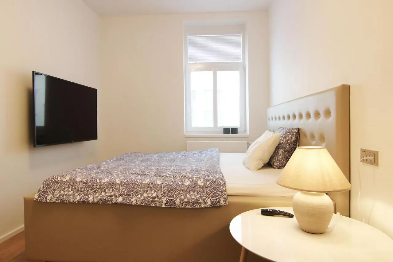 Prague Expat House II Appartamento