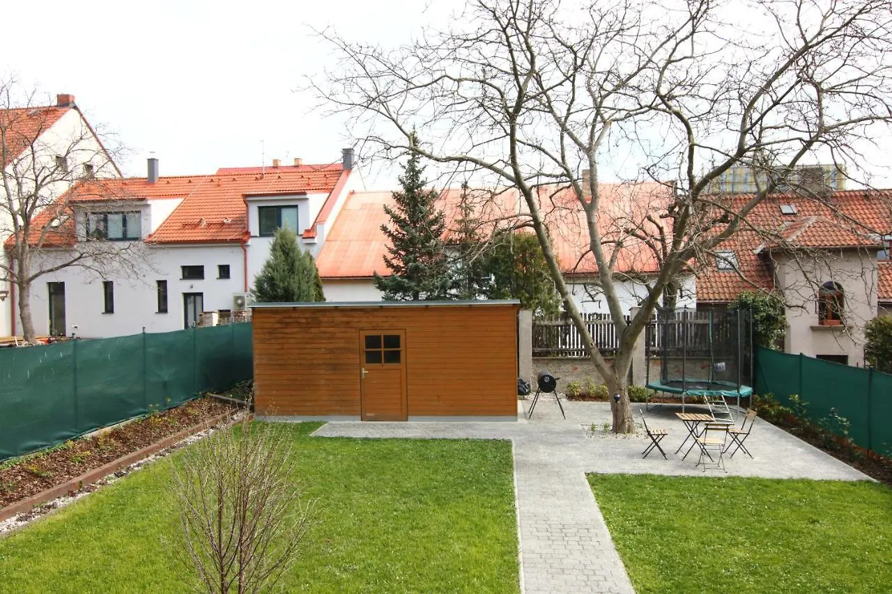 Prague Expat House II Appartamento